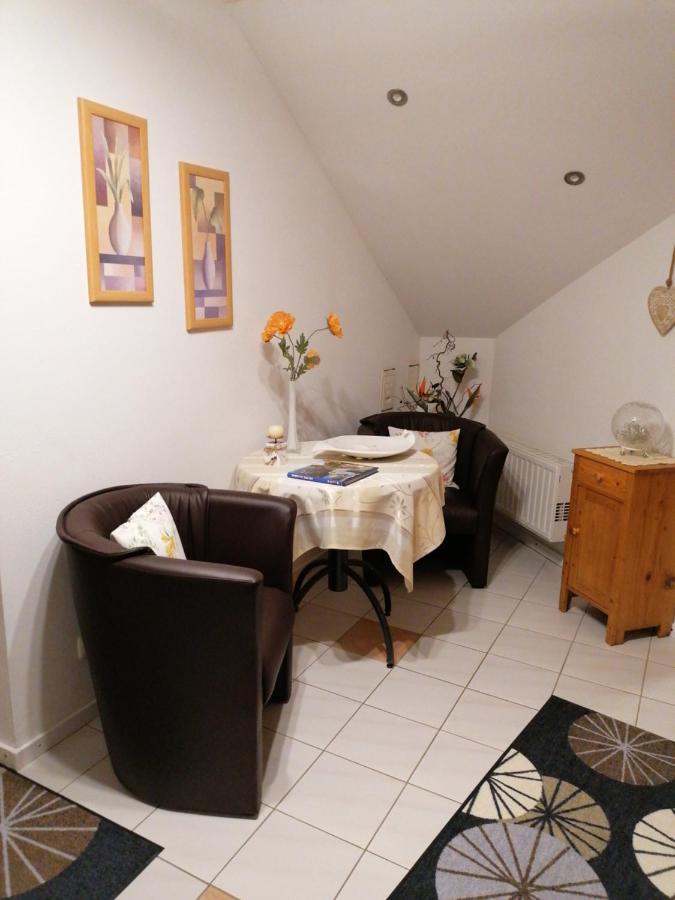 Ferienwohnung Schmitz Anschau Bagian luar foto