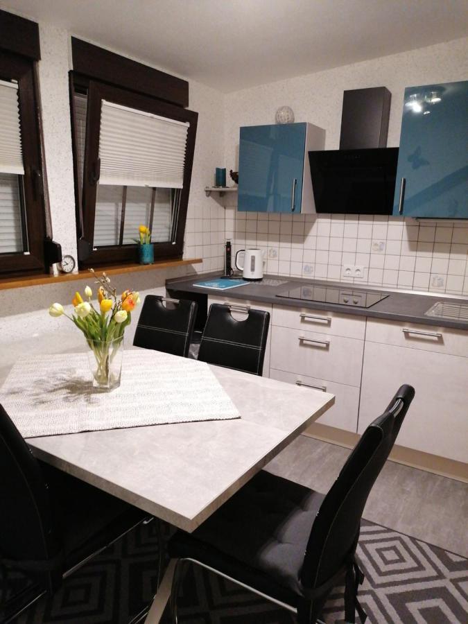 Ferienwohnung Schmitz Anschau Bagian luar foto