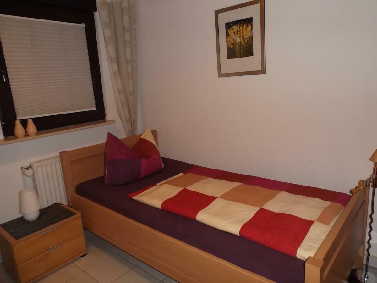 Ferienwohnung Schmitz Anschau Bagian luar foto